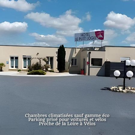 Le Petit Logis Hotel Beaumont-en-Véron Buitenkant foto